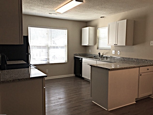 131 Kingsbridge Dr in Goose Creek, SC - Building Photo - Building Photo