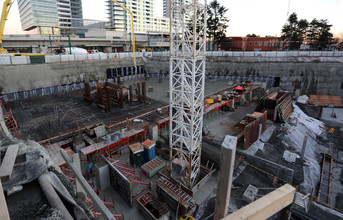 Northwest - West Tower in Vancouver, BC - Building Photo - Building Photo