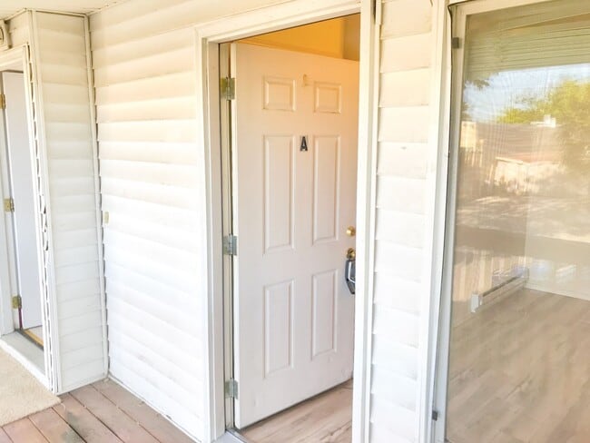 535 NE 76th Ave in Portland, OR - Building Photo - Building Photo