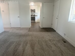 2117 E 3300 S in Salt Lake City, UT - Building Photo - Building Photo