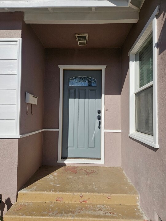 14679 Nurmi St in Sylmar, CA - Building Photo