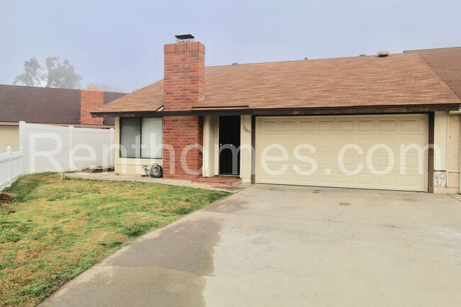 13877 Wayland Grove Ct