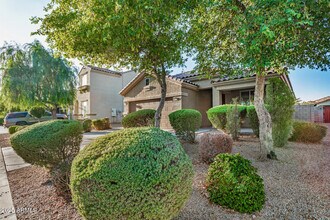 11746 W Overlin Ln in Avondale, AZ - Building Photo - Building Photo