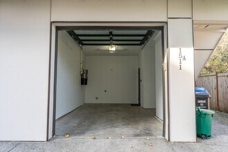 1511 Sturgus Ave S in Seattle, WA - Building Photo - Building Photo