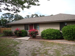 3601 Saint Johns Ct, Unit B in Wilmington, NC - Building Photo - Building Photo