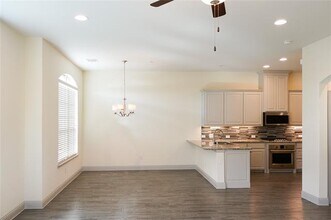 2401 Cort Dr in Carrollton, TX - Building Photo - Building Photo