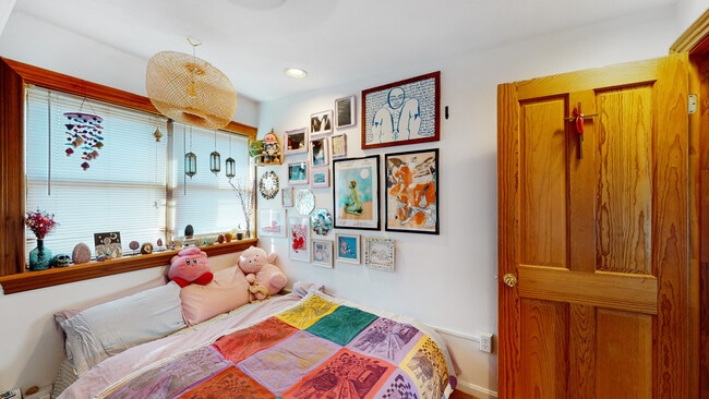 51 Hemenway St, Unit 6B in Boston, MA - Foto de edificio - Building Photo