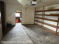 782-1423 Brokaw Ave photo'