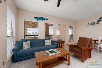 125 E Retama St in South Padre Island, TX - Building Photo - Building Photo