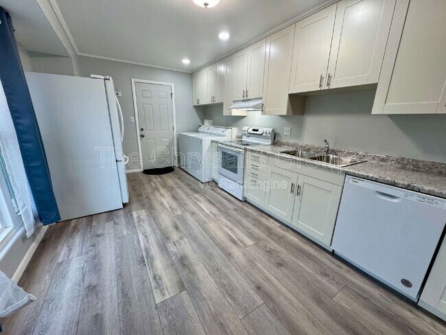 1711 Wright St in Streator, IL - Building Photo - Building Photo