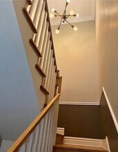 2310 W Grand Ave in Chicago, IL - Building Photo - Building Photo