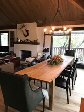 3662 Lovall Valley Rd in Sonoma, CA - Building Photo - Building Photo