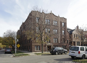 3323-3325 N Lakewood Ave Apartments