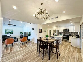 6427 Valley View St in Joshua Tree, CA - Building Photo - Building Photo