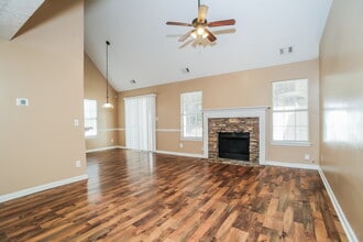 5622 Riverside Dr in Buford, GA - Building Photo - Building Photo