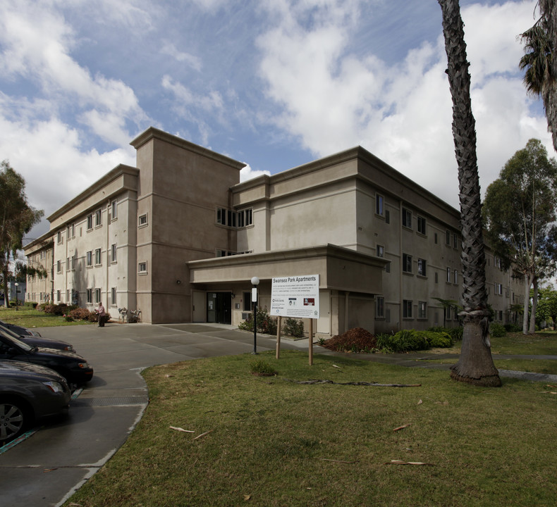 Swansea Park Senior Apartments in Los Angeles, CA - Building Photo