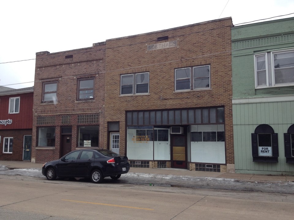 712-714 18th Ave in Moline, IL - Building Photo