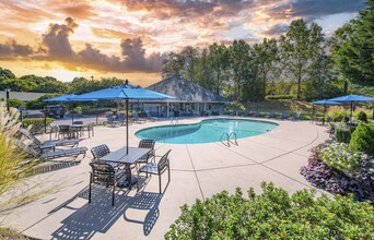 MAA Highland Ridge in Taylors, SC - Foto de edificio - Building Photo