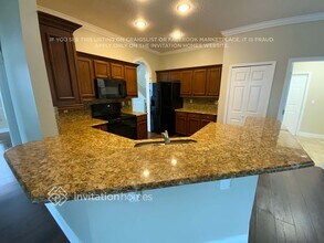 3016 Savannah Oaks Cir in Tarpon Springs, FL - Building Photo - Building Photo