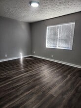 373 Stone Mountain St in Lawrenceville, GA - Building Photo - Building Photo