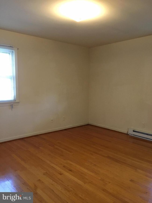 1212 Payne St-Unit -APT A in Fredericksburg, VA - Building Photo - Building Photo
