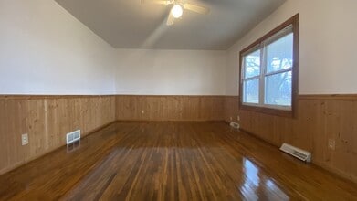 14395 Texas in St. Robert, MO - Building Photo - Building Photo