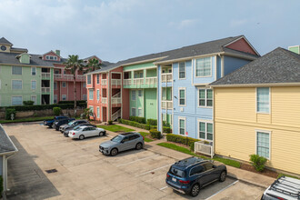 Dawn Beach Condominiums in Galveston, TX - Building Photo - Building Photo