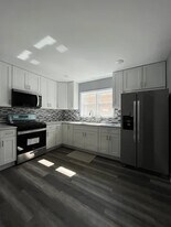 323 22nd Ave in Bellwood, IL - Building Photo