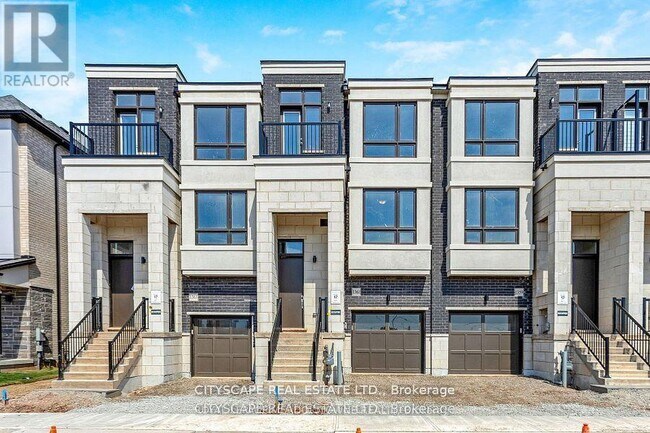 1359 Shevchenko Blvd in Oakville, ON - Building Photo - Building Photo