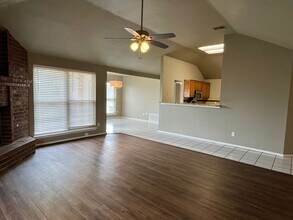 604 Earl A Rodkey Dr in Edmond, OK - Building Photo - Building Photo
