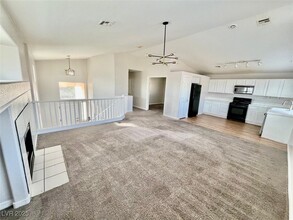 9608 Orchard Oasis Ct in Las Vegas, NV - Building Photo - Building Photo