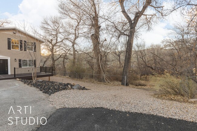 1816 S Shangri La in Toquerville, UT - Building Photo - Building Photo