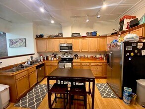 2128 E Carson St in Pittsburgh, PA - Building Photo - Building Photo