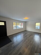 21 Oven Rock Rd in Bethel, CT - Building Photo - Building Photo