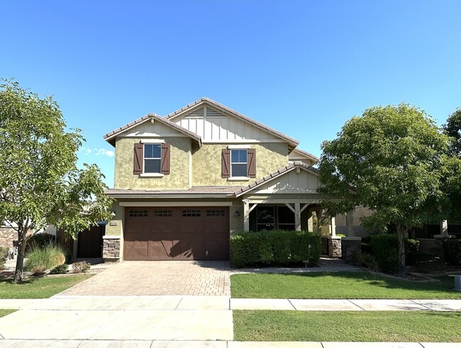 property at 4330 E Palo Verde St