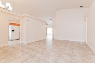2708 Eagle Creek Ct in Kissimmee, FL - Building Photo - Building Photo