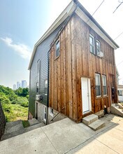 139-141 E Sycamore St in Pittsburgh, PA - Building Photo - Building Photo
