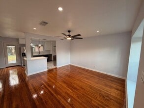 4523 Spellman Rd in Houston, TX - Building Photo - Building Photo