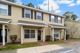 15284 US-331 in Freeport, FL - Building Photo