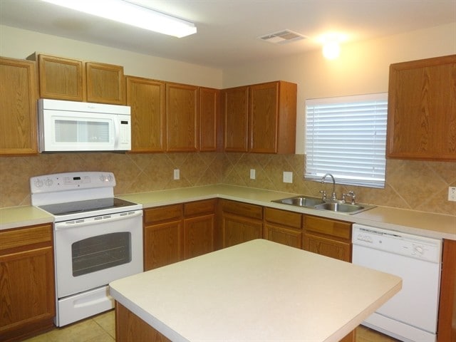 5104 Storm King in Cibolo, TX - Building Photo - Building Photo