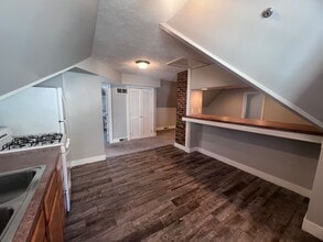 24 Portsmouth Pl NE in Grand Rapids, MI - Building Photo - Building Photo