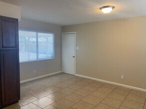 1052 E Carter Dr in Tempe, AZ - Building Photo - Building Photo