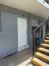 519 SW 27th Ave in Fort Lauderdale, FL - Building Photo - Building Photo