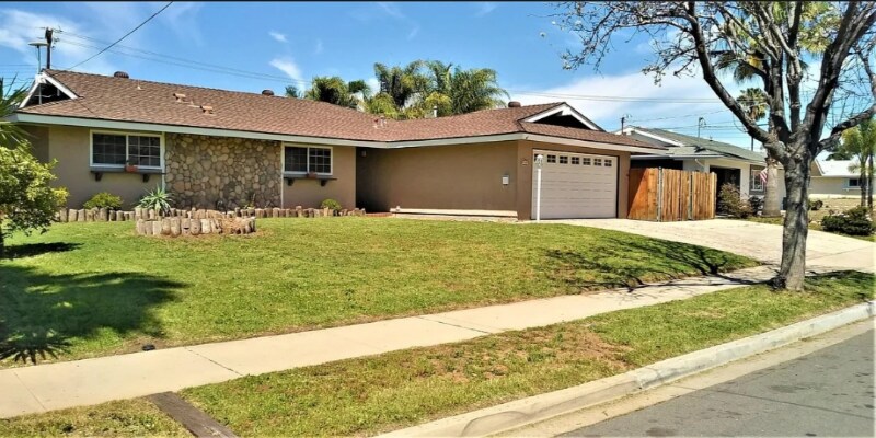 9358 Burning Tree Way in Santee, CA - Building Photo