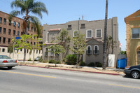 3002-3024 James M Wood Blvd in Los Angeles, CA - Building Photo - Building Photo