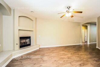 4144 W Ave J 6 in Lancaster, CA - Foto de edificio - Building Photo