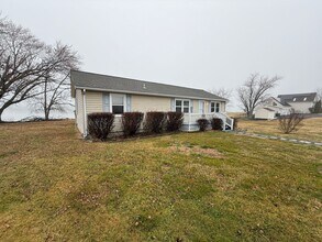 299 Blue Crab Loop in Montross, VA - Building Photo - Building Photo