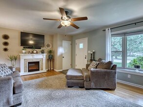 4454 N 107th St in Wauwatosa, WI - Building Photo - Building Photo