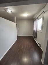 2712 7th Ave in Regina, SK - Building Photo - Building Photo