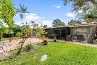 1111 SW 5th St in Boca Raton, FL - Building Photo - Building Photo